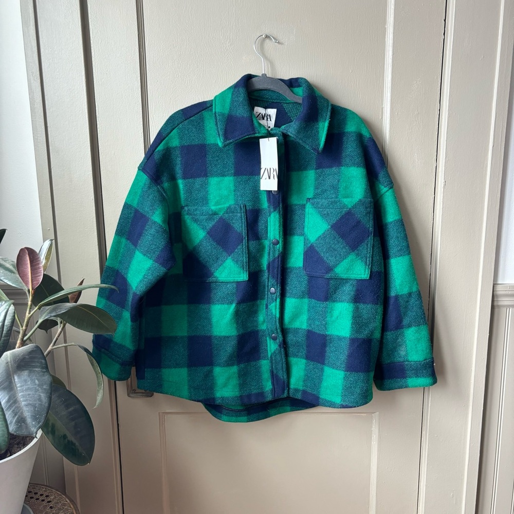 Zara Green and Blue Utility Jacket with Relaxed Fit